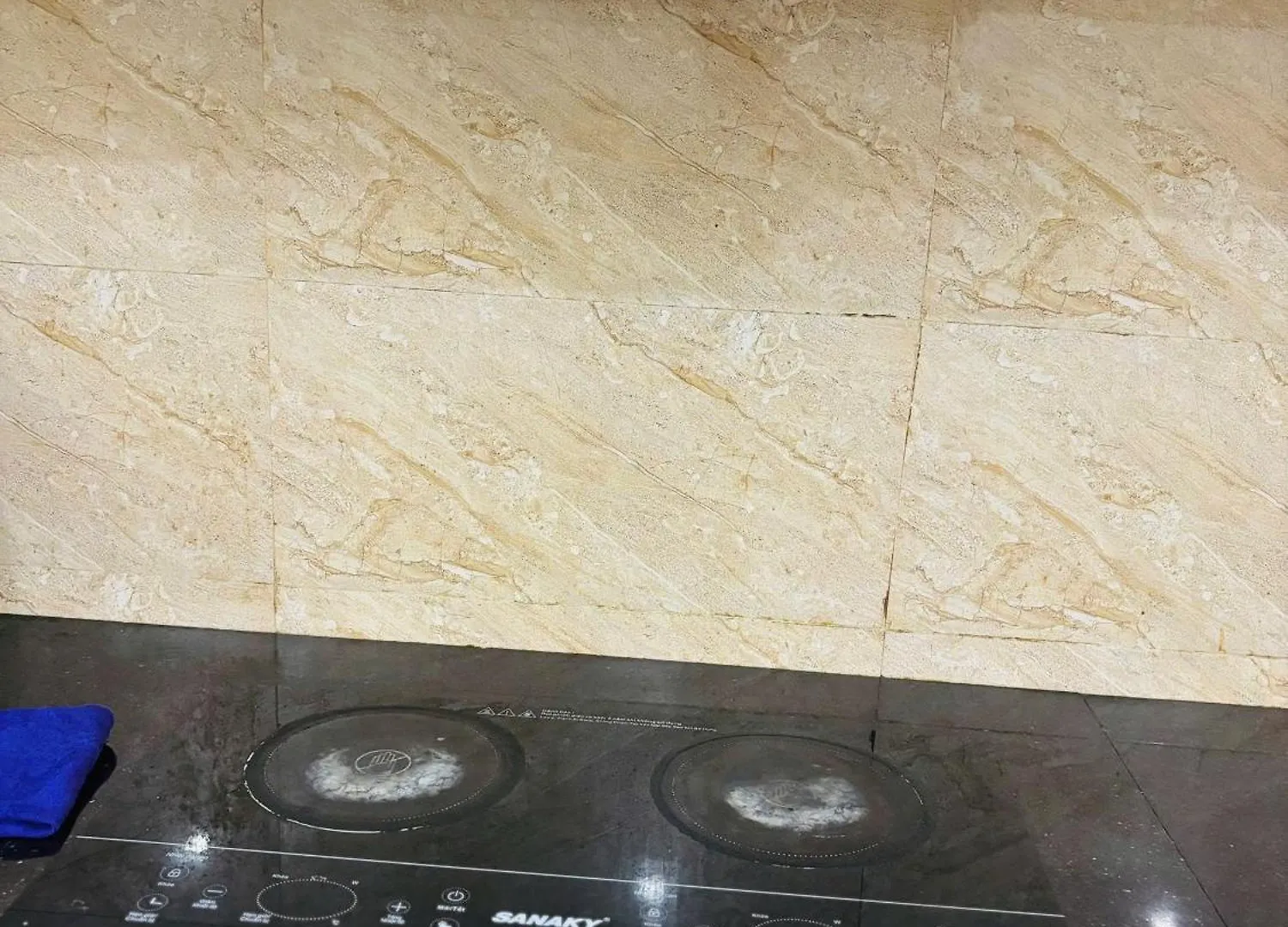 בית נופש דה נאנג Ha Linh Home-My Khe Beach-Kitchen-High Speed Wifi וייטנאם