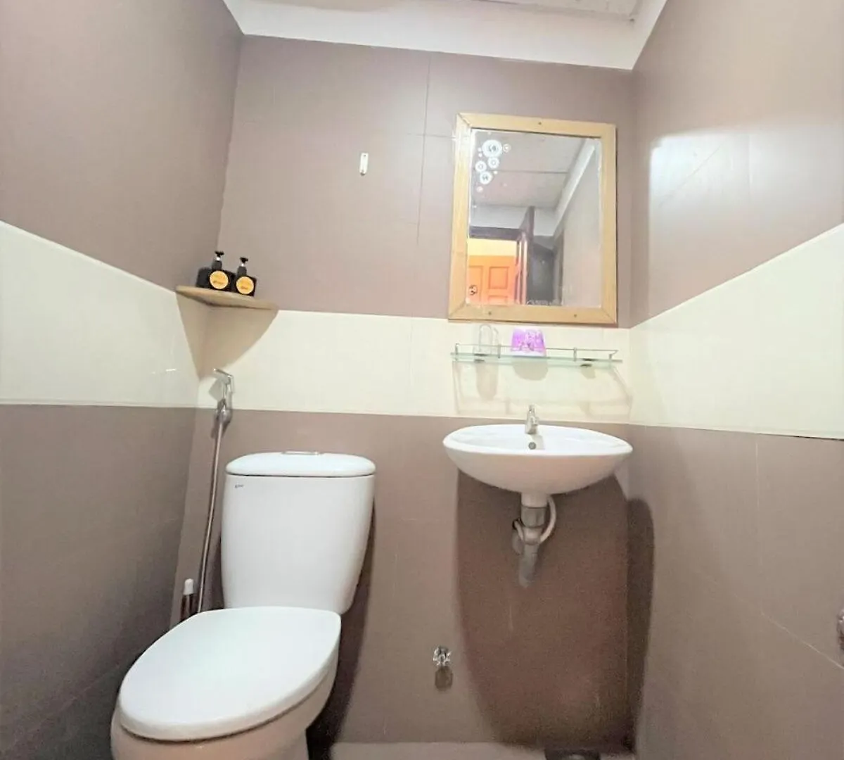 Ha Linh Home-My Khe Beach-Kitchen-High Speed Wifi Da Nang 0*,  Vietnam