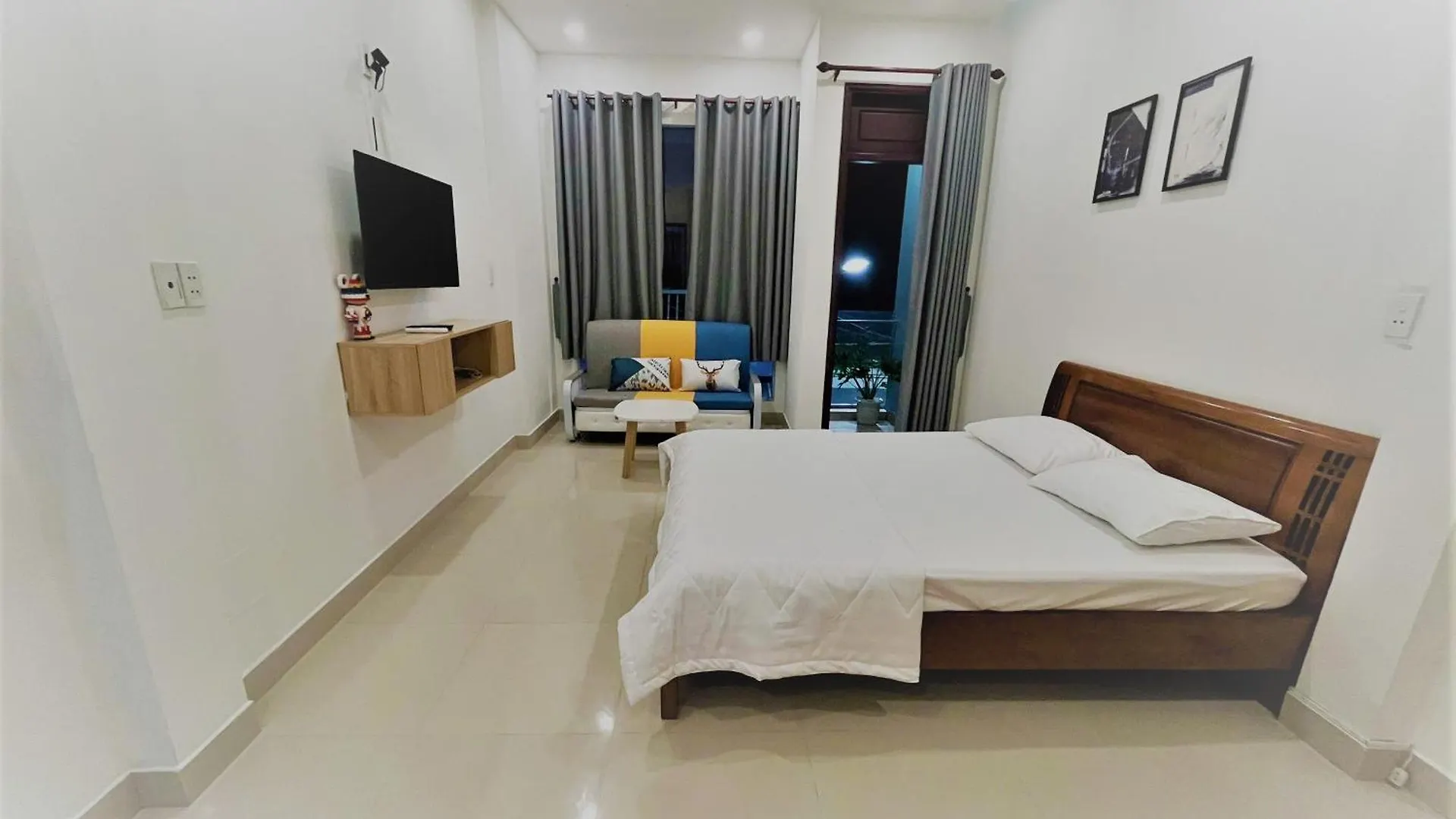 Ha Linh Home-My Khe Beach-Kitchen-High Speed Wifi Da Nang Holiday home